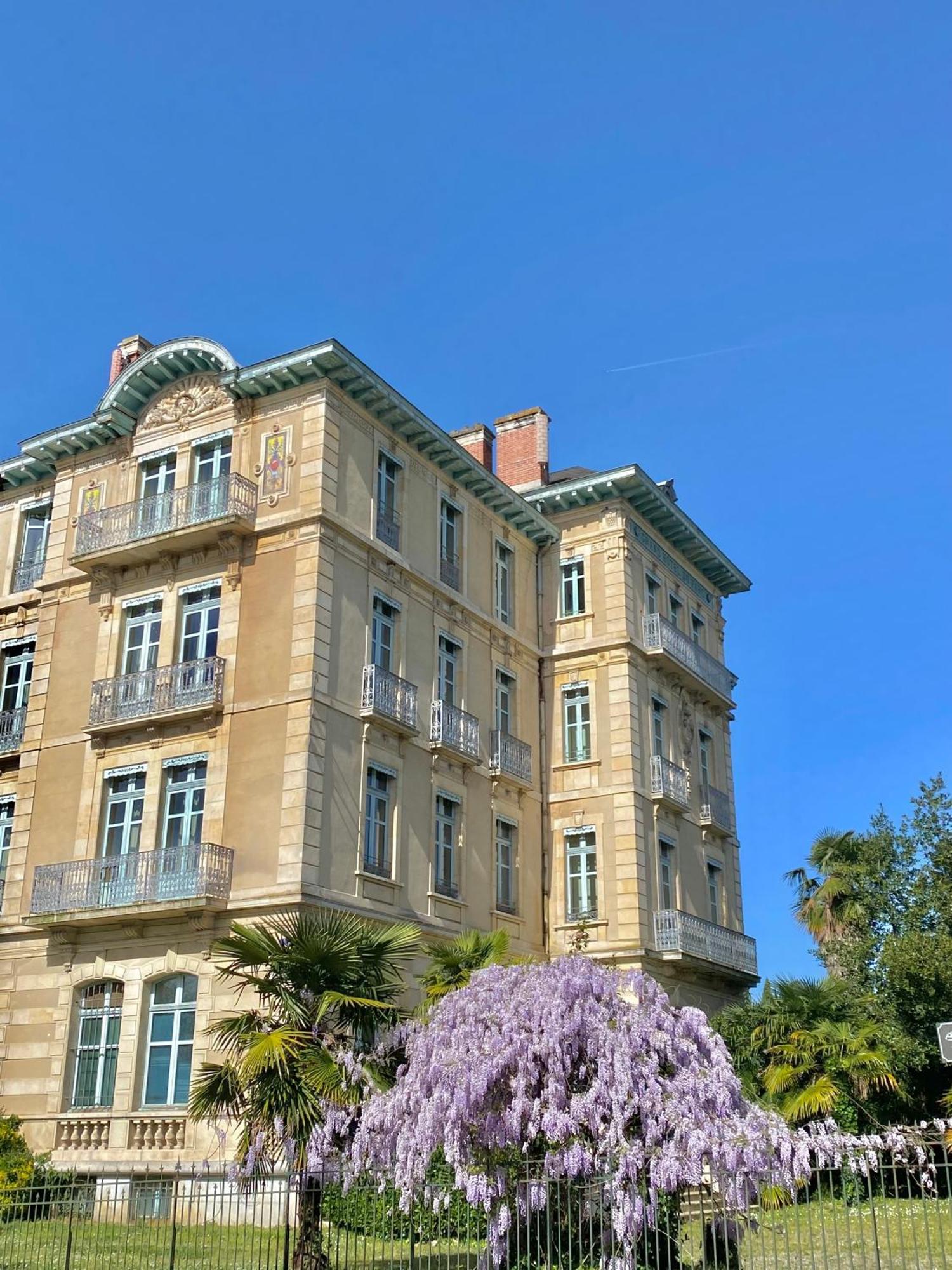 Agreable Petit Gite Avec Piscine Et Jardinet Salies-de-Bearn Exterior photo
